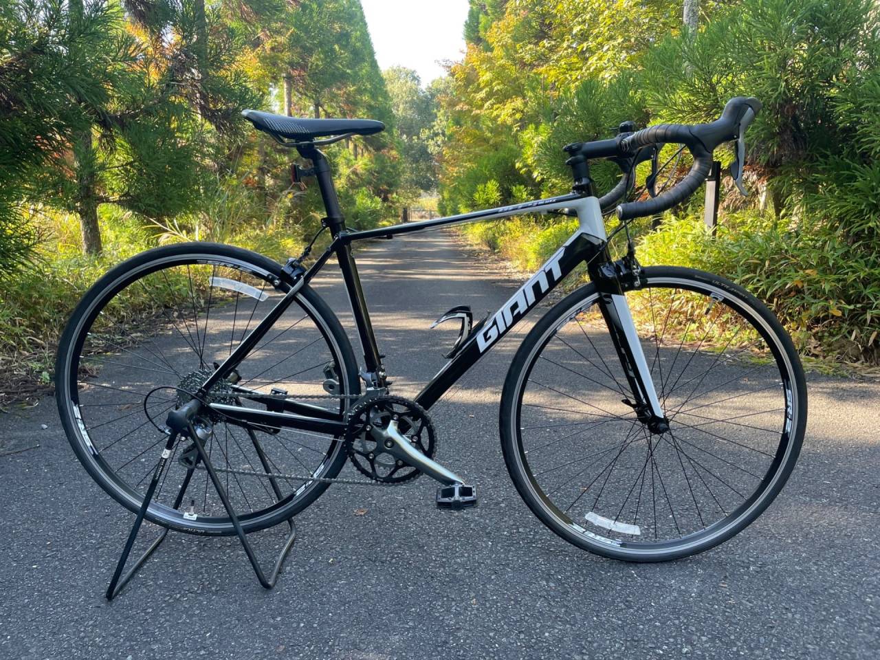 GIANT ロードバイク DEFY4 2015年式 - 自転車